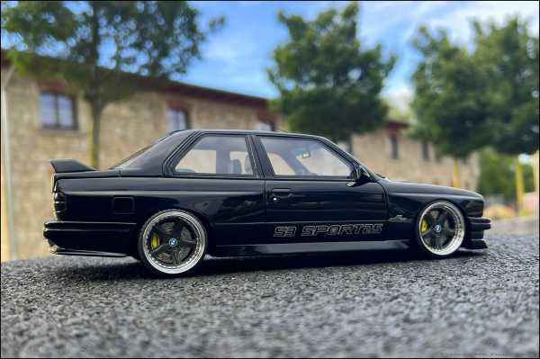 1:18 BMW E30 M3 AC Schnitzer ACS3 Sport 2.5 / 1985 black Edition